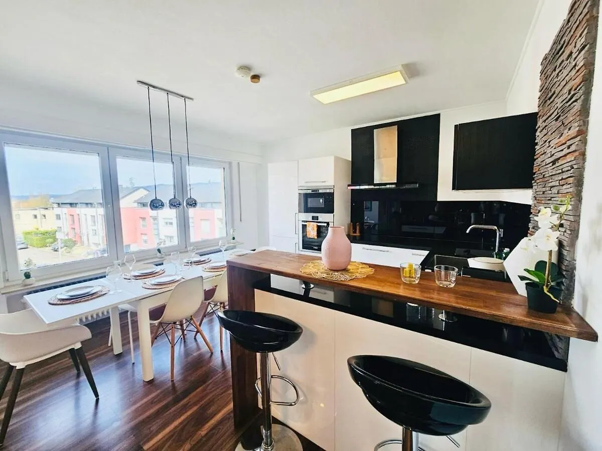 Spacious 3Br With A Warm Terrace Вальферданж 0*,  Люксембург